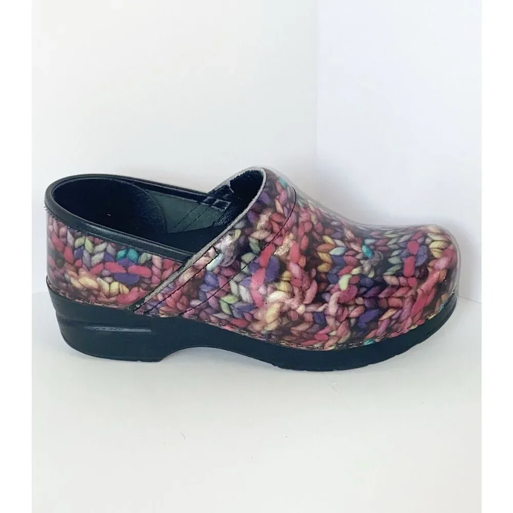 Dansko Clogs Rainbow Yarn Patent Leather Slip On Comfort Professional Shoe 38/8 - Picture 13 of 13